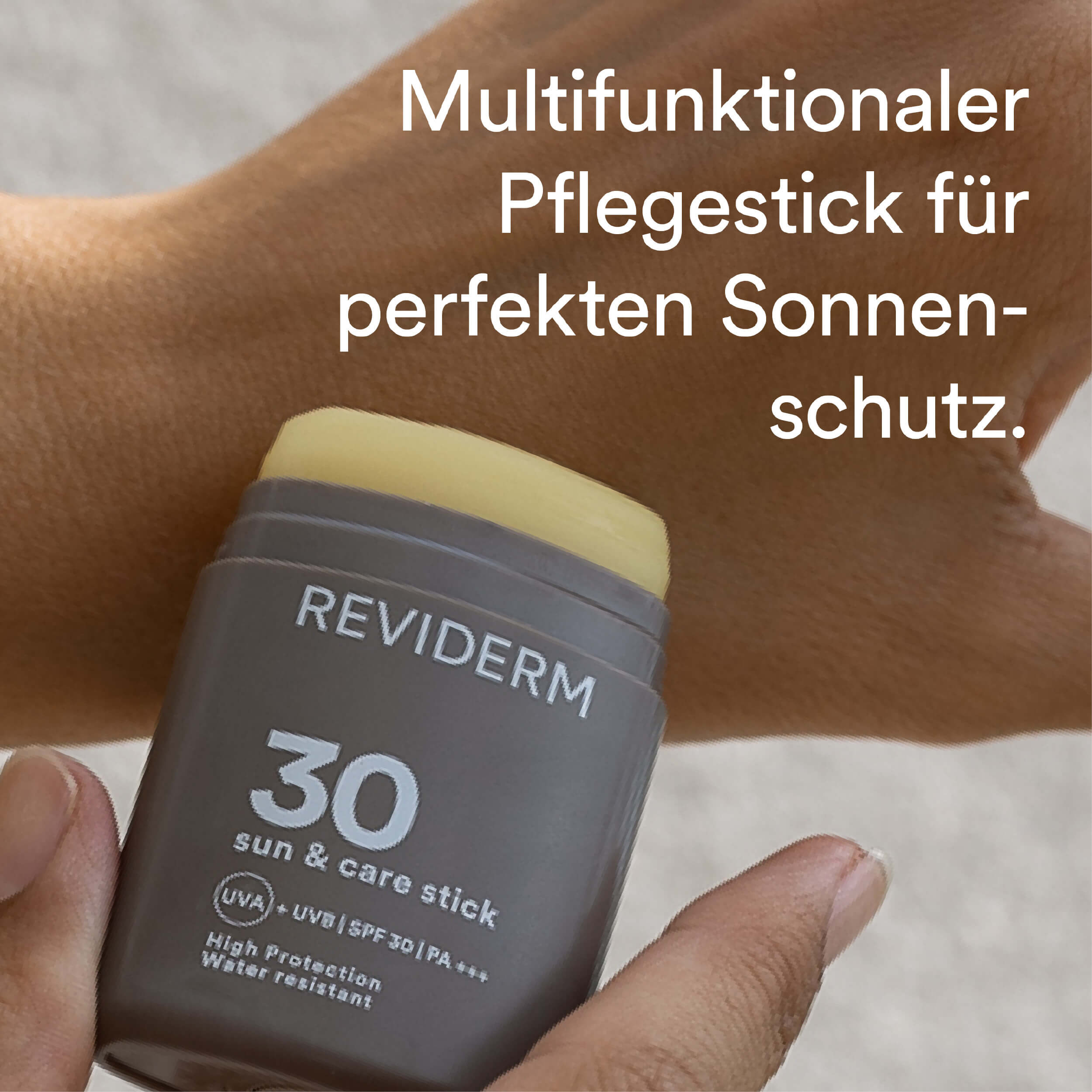 REVIDERM-sun-care-stick-SPF-30-(10g)-2_80113